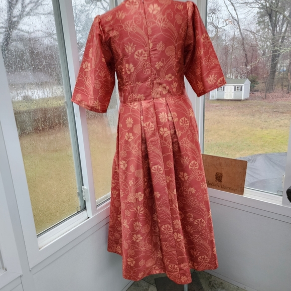 Eshakti Burnt Orange Floral Print Banded High Waist Pleated Taffeta Midi Skirt - Picture 5 of 17